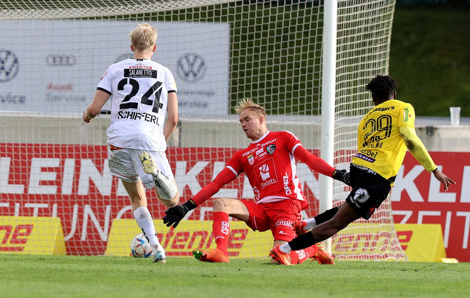 Altach schlägt Wolfsberg im Torfestival.