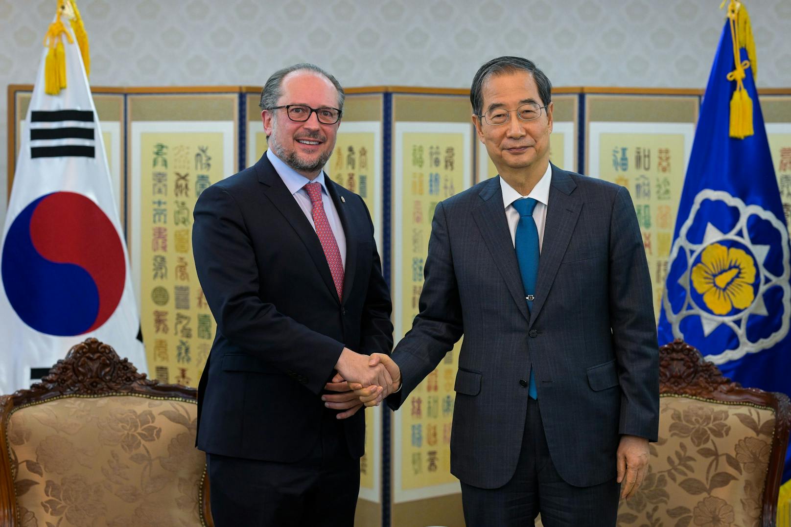 Am 24.10.2022 traf Außenminister Alexander Schallenberg den südkoreanischen Premierminister Han Duck-soo in Seoul.