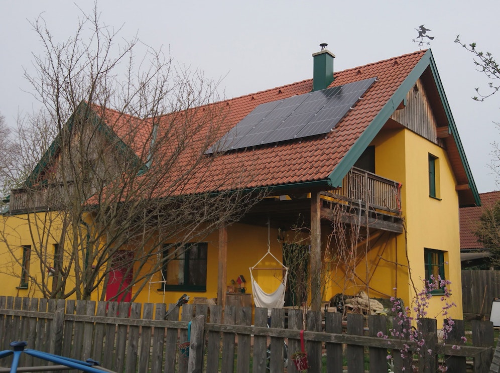 Das Passivhaus in Pottenbrunn, gekühlt wird im Erdkeller.