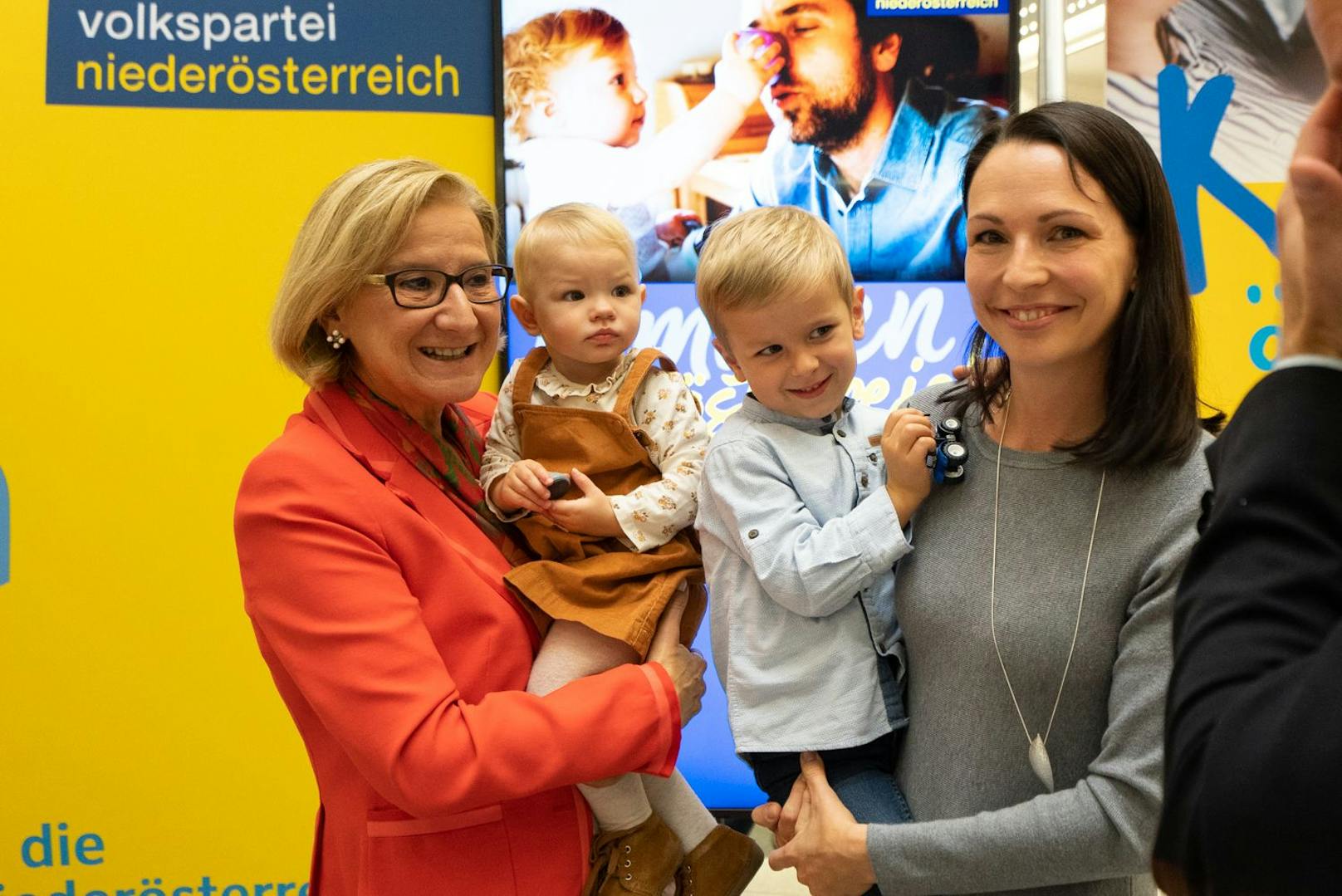 VPNÖ startet „Kampagnenturbo für die Umsetzung der blau-gelben Kinderbetreuungsoffensive“ 