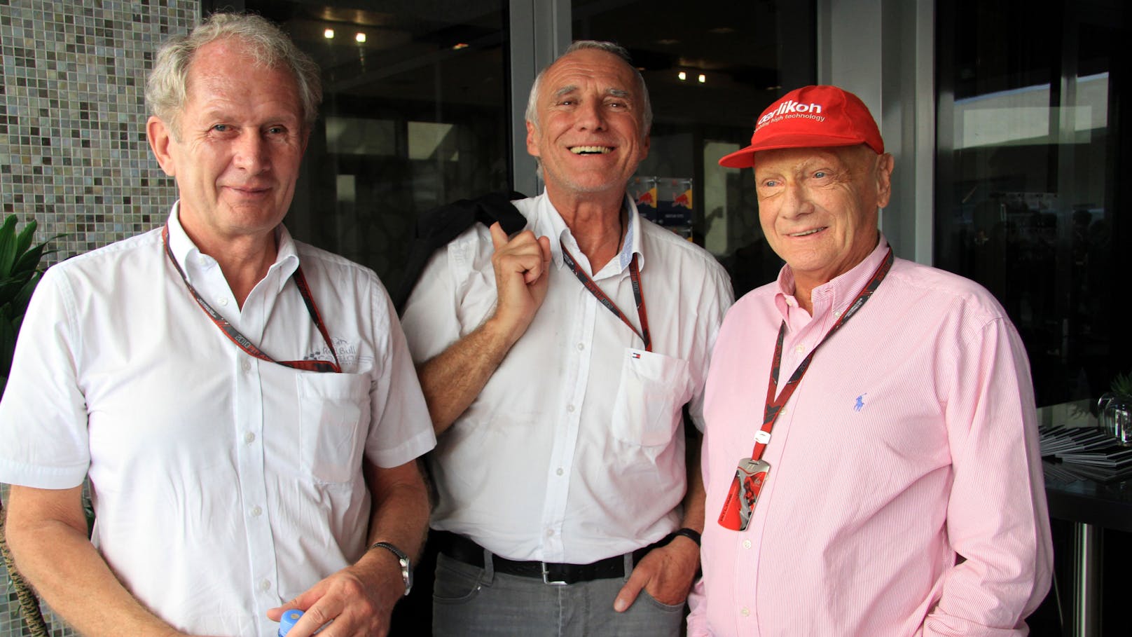 Die Drei Musketiere der Formel 1: Helmut Marko, Didi Mateschitz und Niki Lauda beim Formel 1 Grand Prix in Abu Dhabi 2010