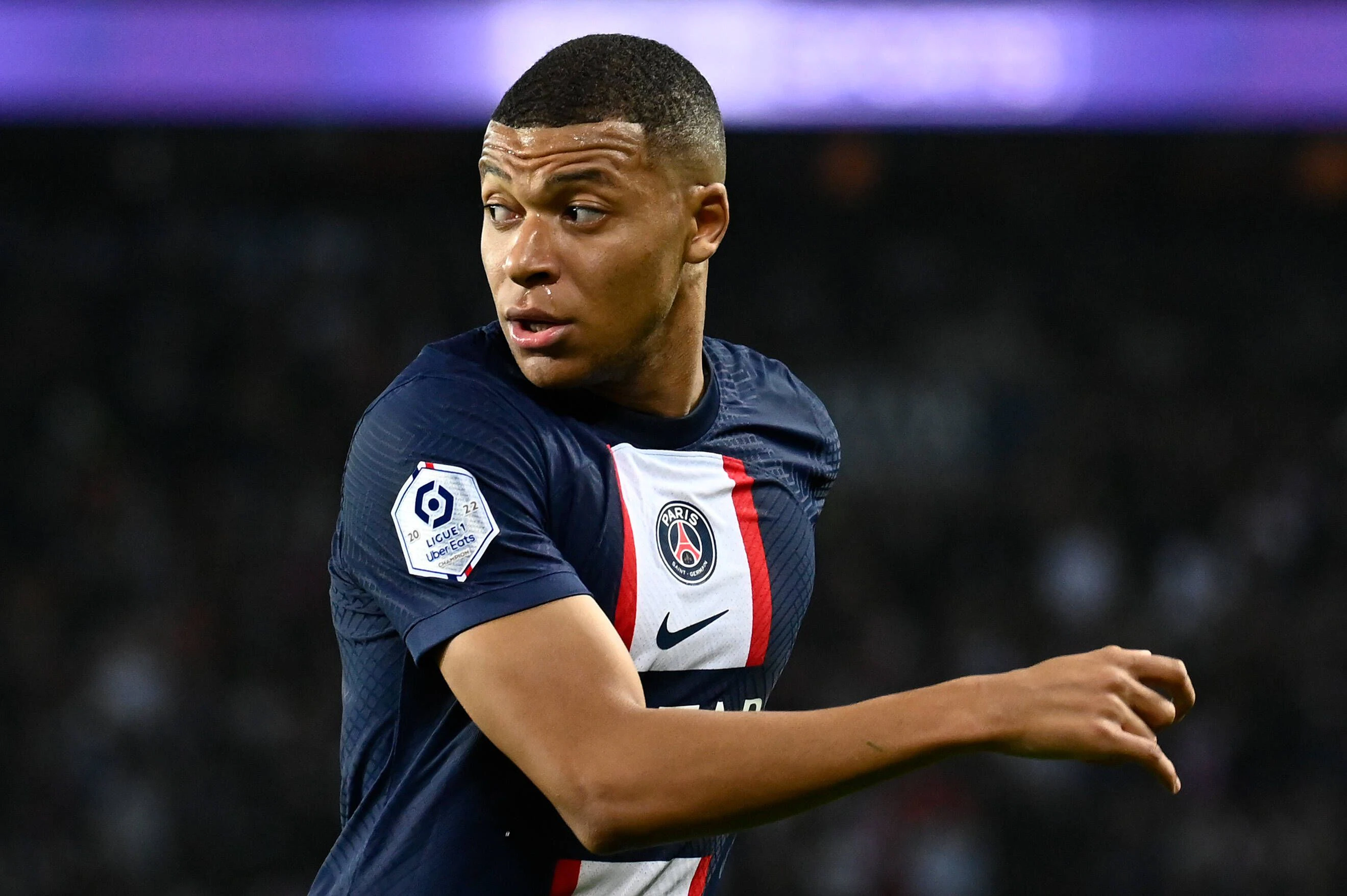 PSG-Star Kylian Mbappe kassiert bis zu 630 Millionen Euro über drei Jahre. 