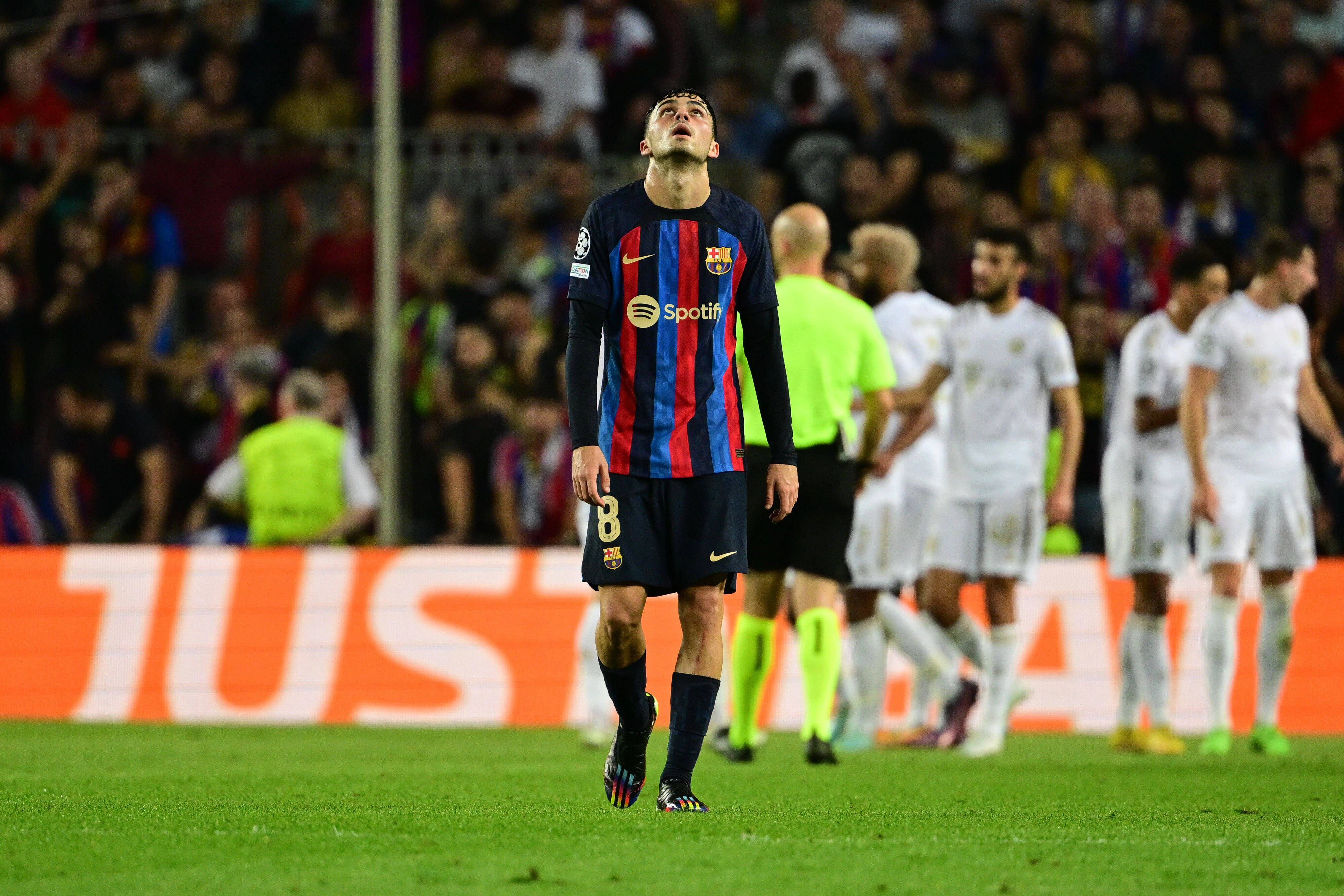 Die Bayern führen Barca im Camp Nou vor.