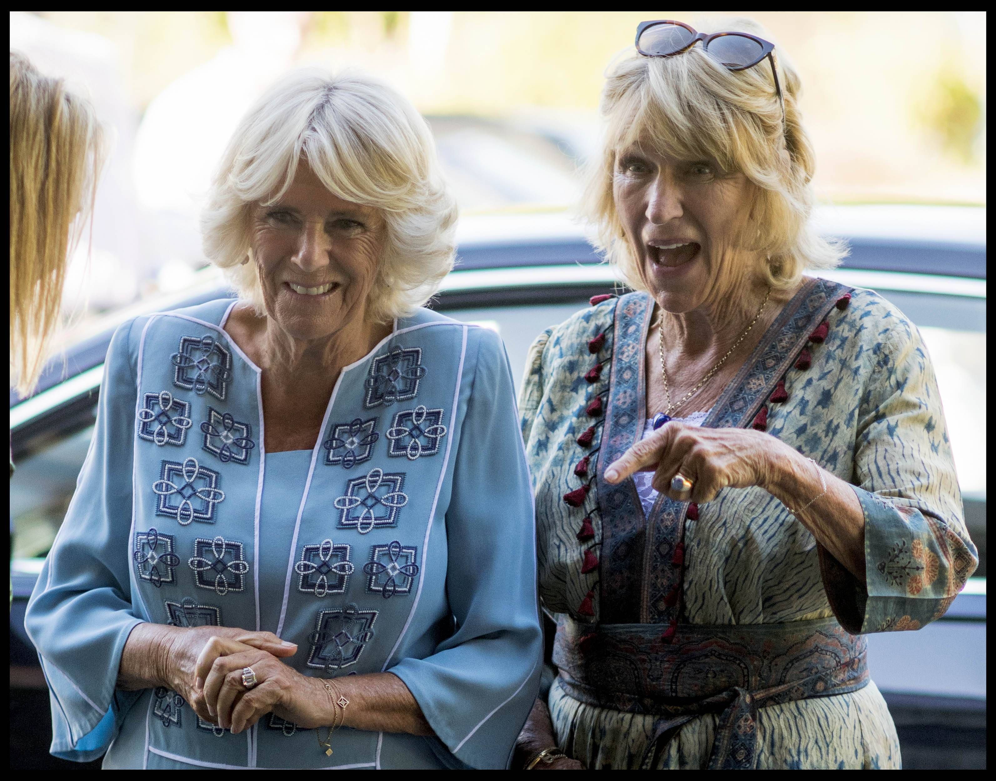 Queen Camilla mit ihrer Schwester Annabel Elliot.&nbsp;