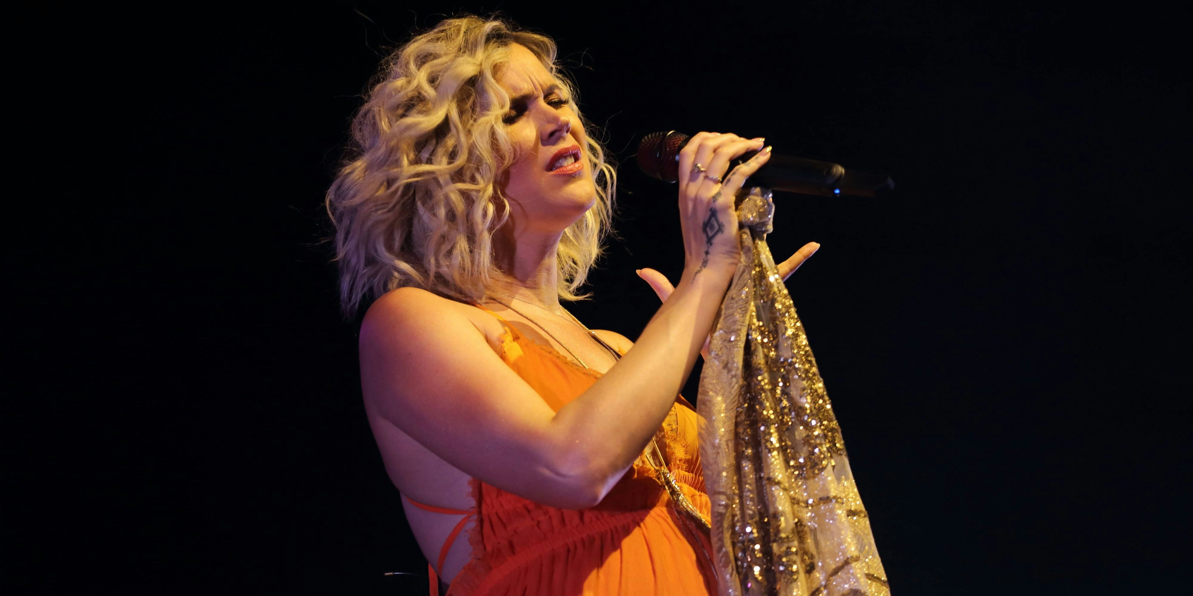 Joss Stone redet offen über die Geburt ihres Sohnes.