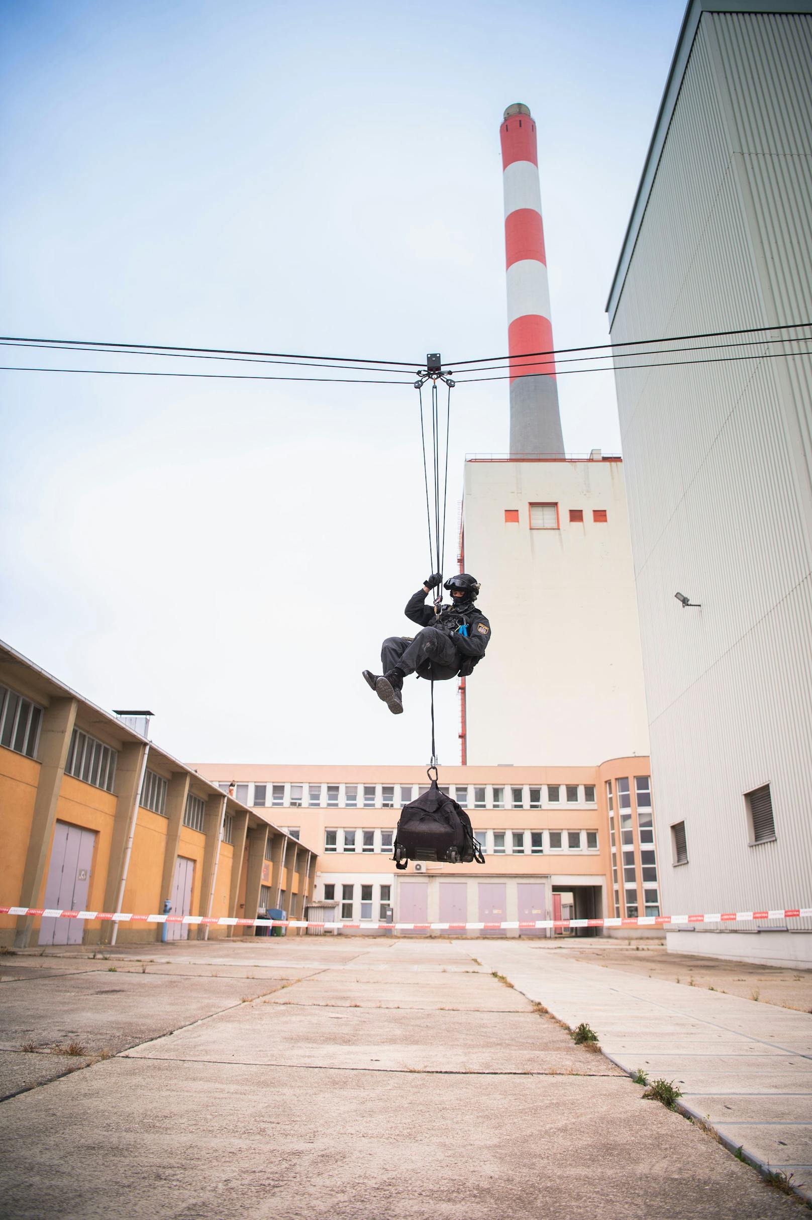 WEGA übte für Extremfall im Kraftwerk Korneuburg