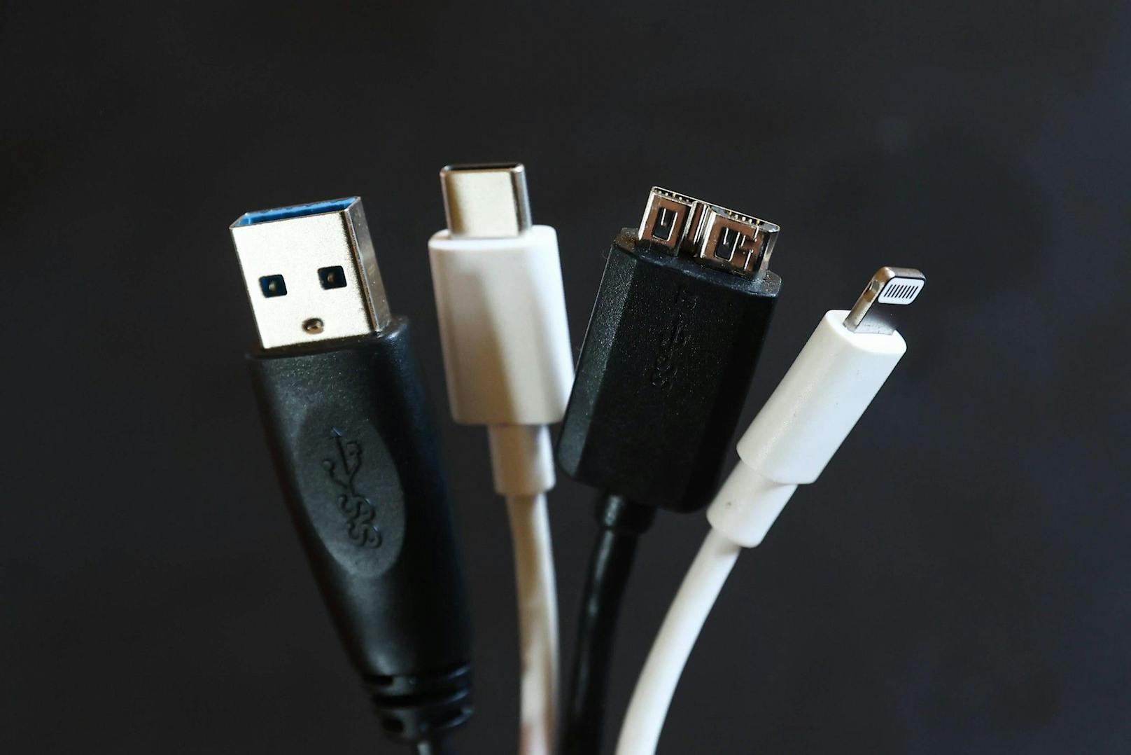 In der EU wird der der USB-C-Anschluss ab Herbst 2024 zum Standard.