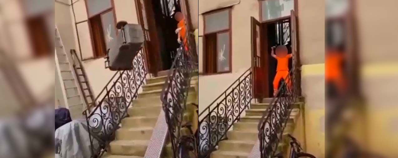 In einem Wohnhaus in Wien spielten sich wilde Szenen ab.