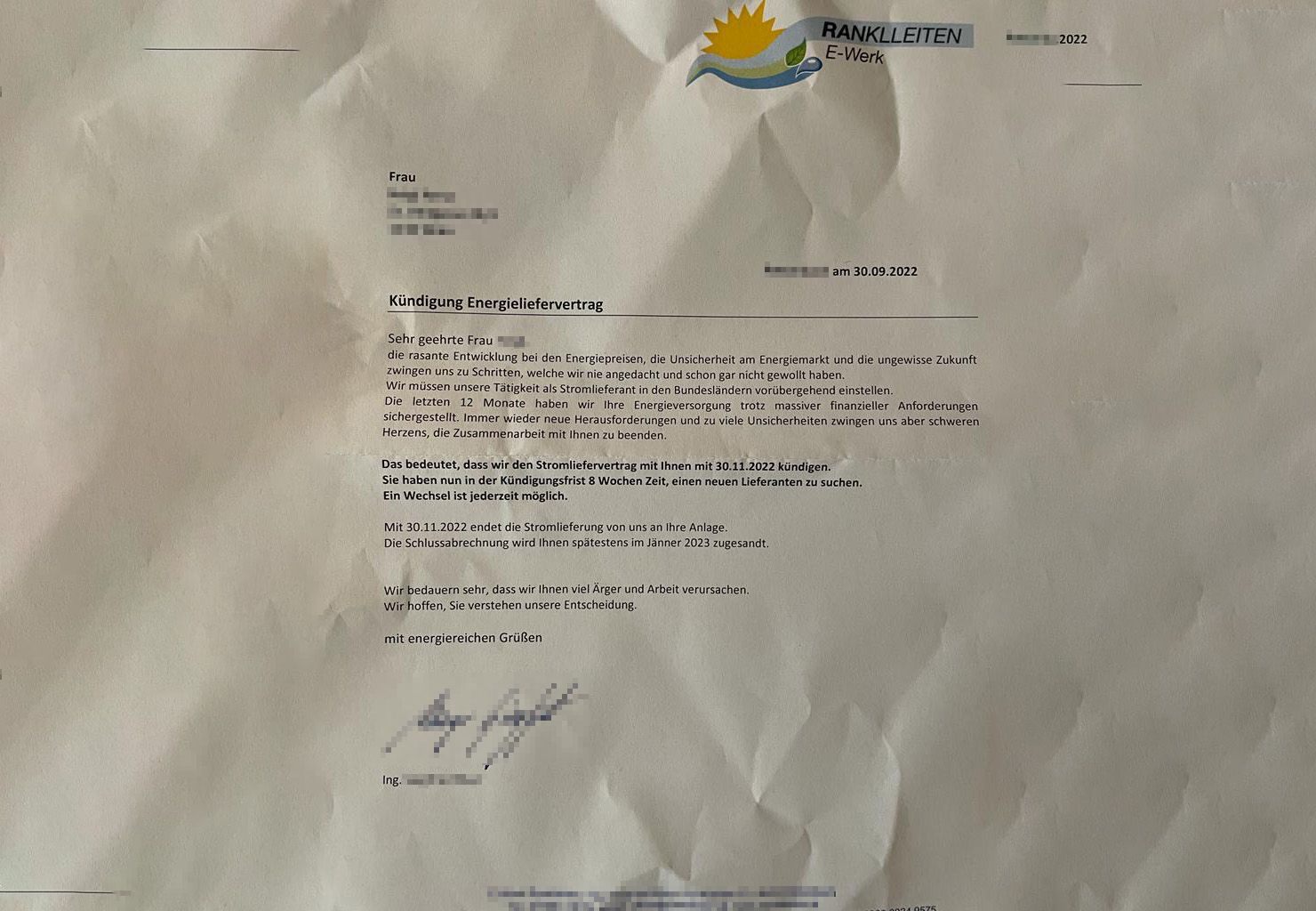 Der Brief des Energie-Anbieters mit der Kündigung sorgte bei der Kundin für Empörung.