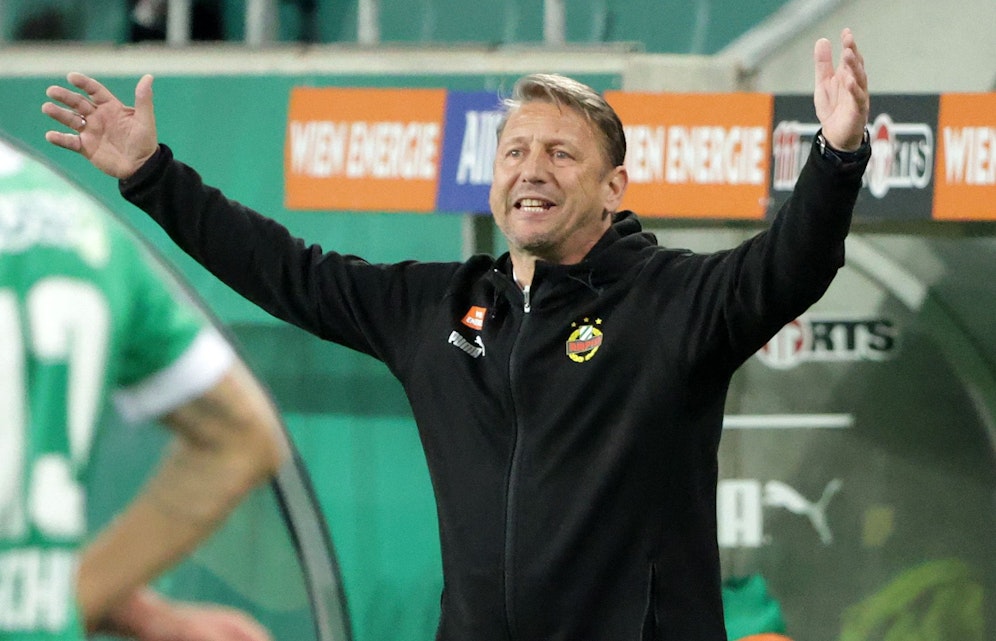 Derzeit ist Zoran Barisic Interimstrainer bei den Grün-Weißen. 