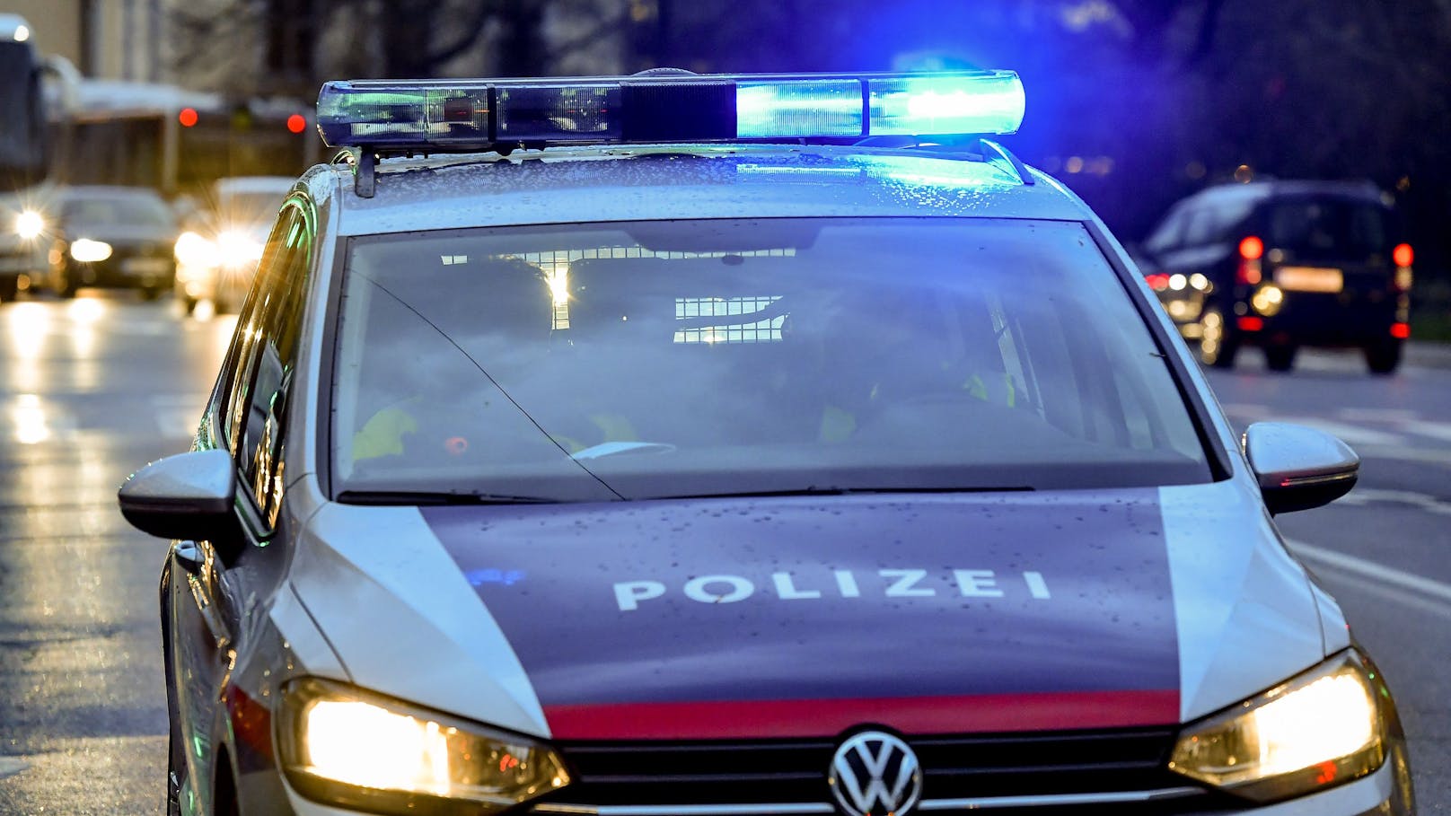 Die Polizei ermittelt in Klagenfurt nach einem schweren Raub (Symbolbild).