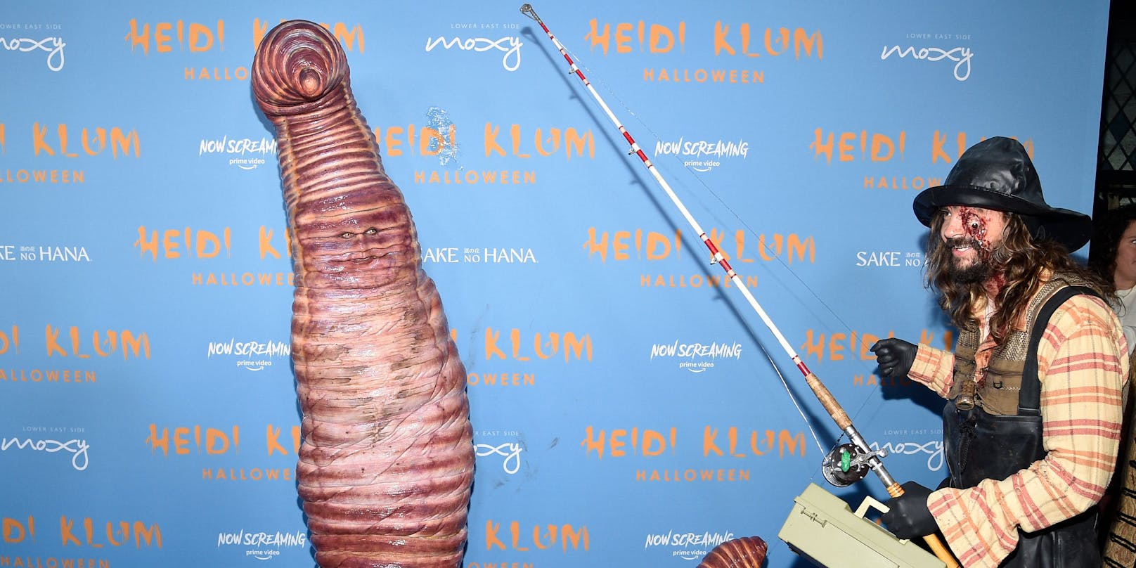Heidi Klum als Regenwurm mit Tom Kaulitz als Angler.