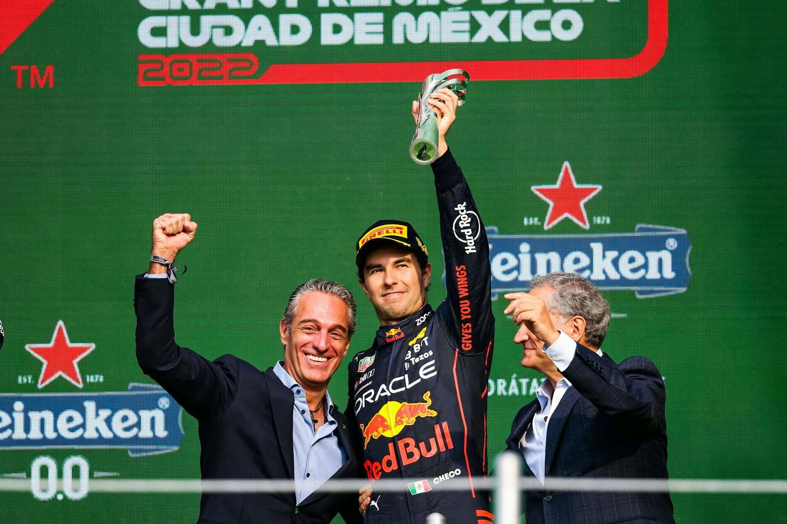 3. Sergio Perez (Red Bull) – Note: 1. „Checo“ hat beim Heimspiel (alles richtig gemacht und die Fans mit dem zweiten Stockerl in Mexiko begeistert – der langsame Boxenstopp kostete die Chance auf den Doppelsieg.
