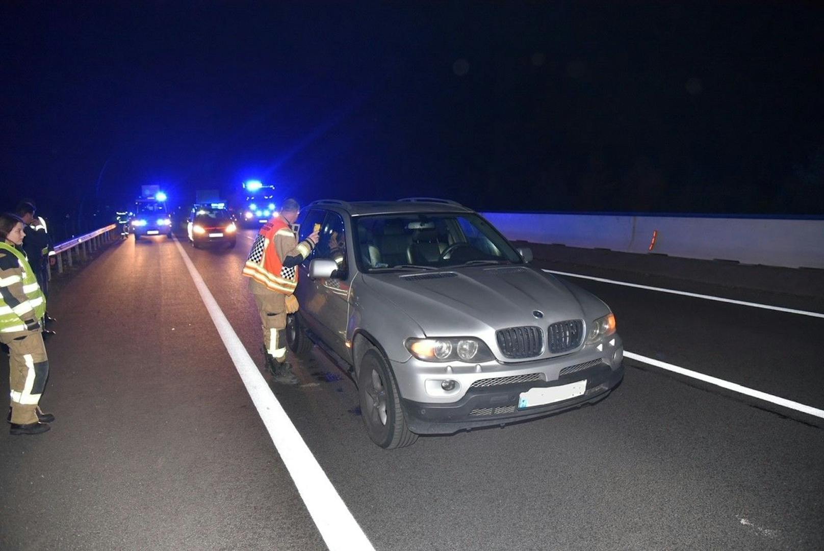 Herrenloser Pkw "parkte" auf der Autobahn