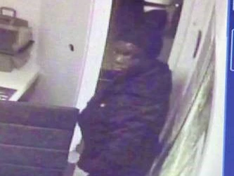 Der unbekannte Täter soll rund 37.000 Euro erbeutet haten.