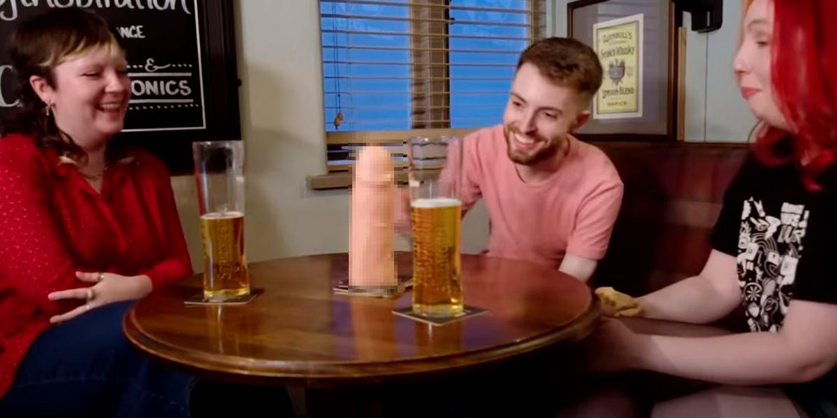 Ein Gipsabdruck macht die Größe von Joes Penis eindrücklich. 