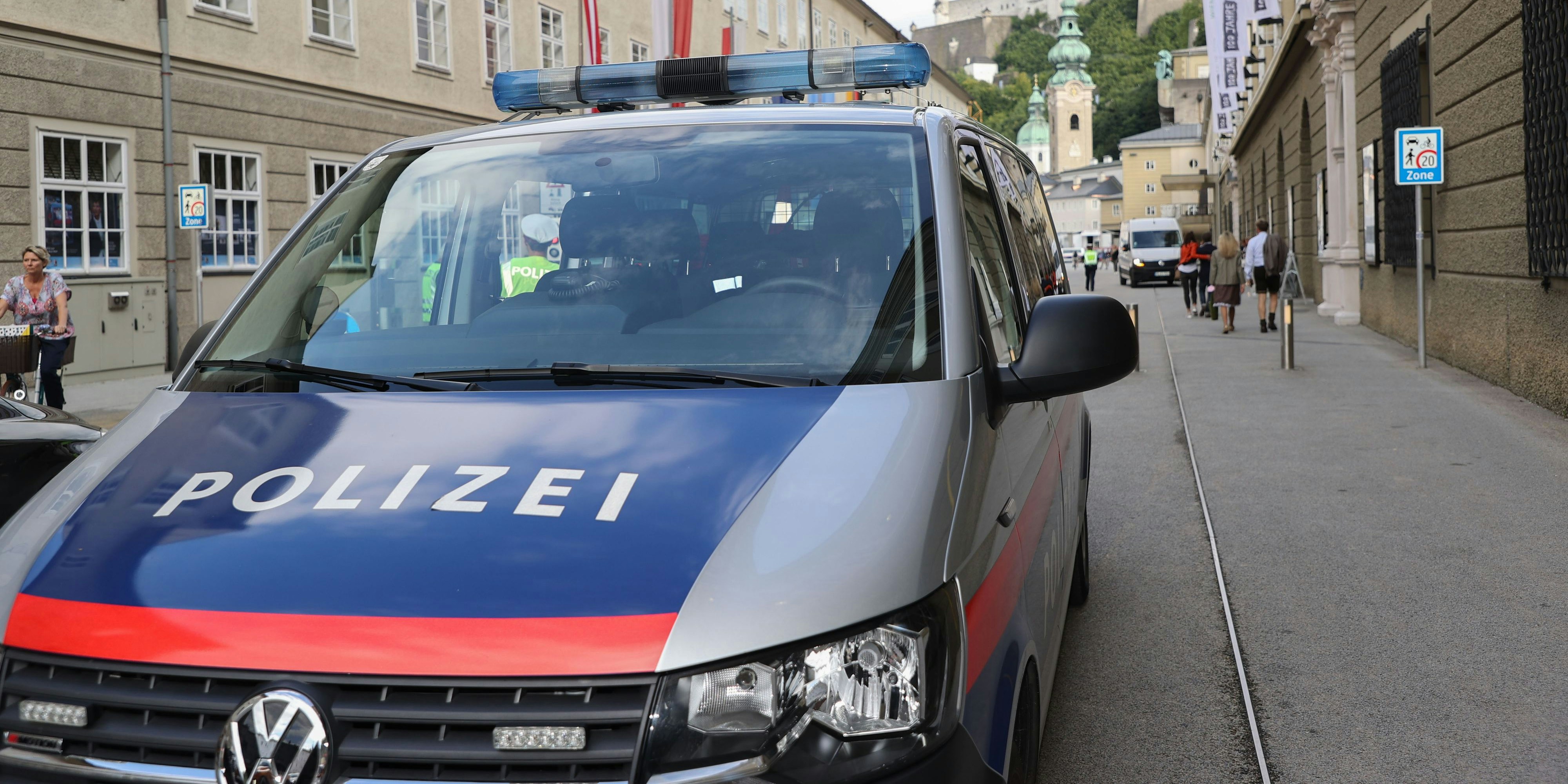 In der Salzburger Innenstadt kam es am Donnerstag zu einem Polizei-Großeinsatz (Symbolbild).