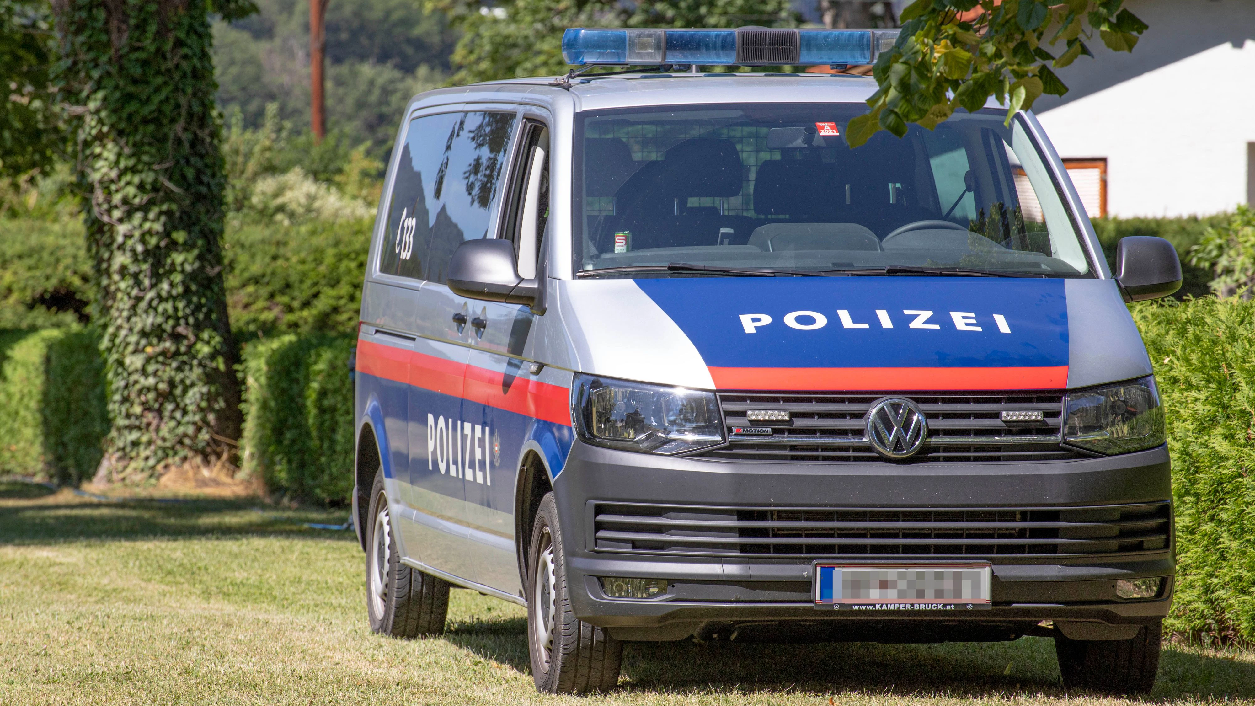 Die Polizei bestätigte den Fund der Leiche in der Nähe von Kaisersteinbruch (Symbolbild).