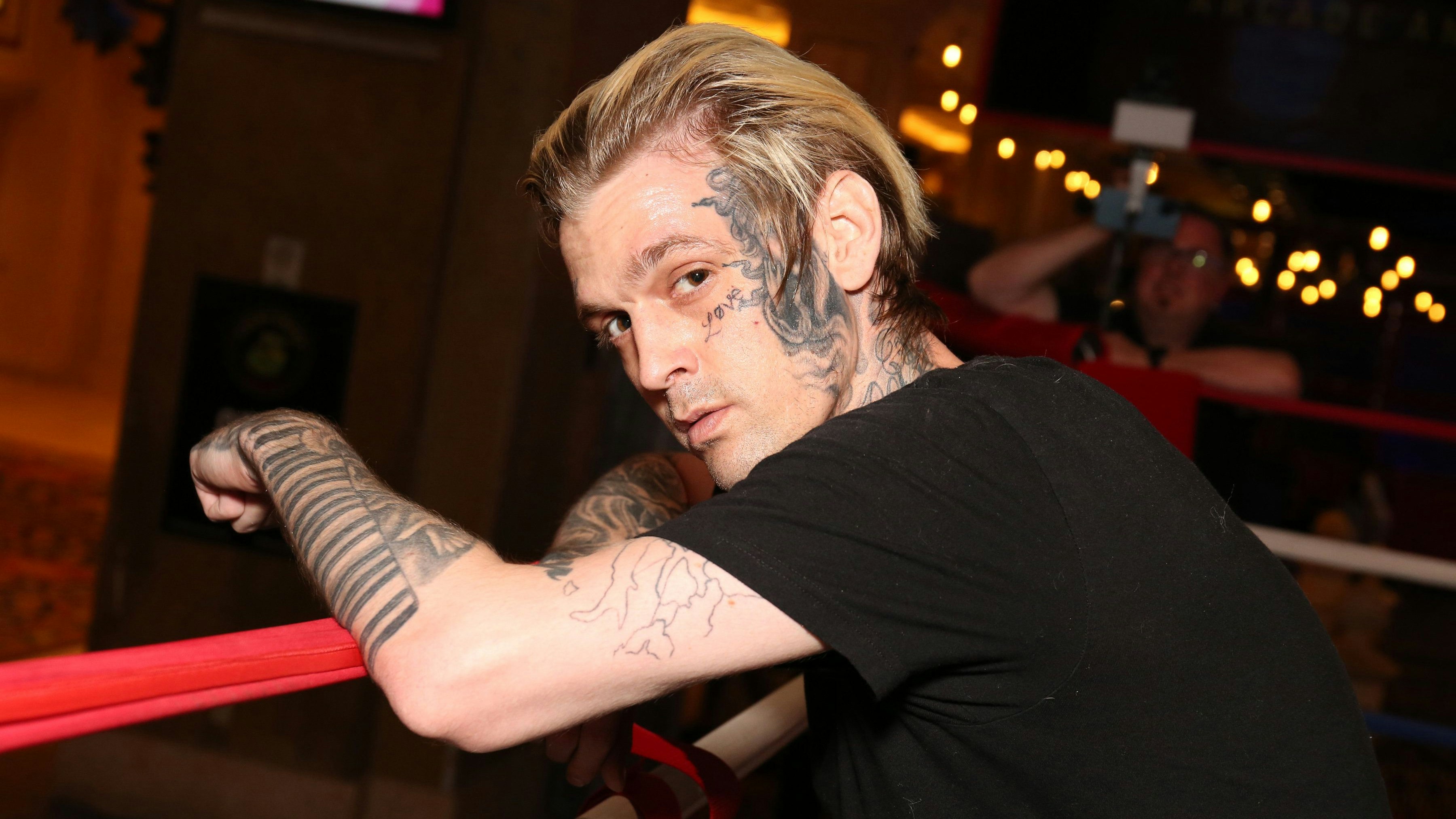 Aaron Carter soll in seiner Badewanne ertrunken sein.