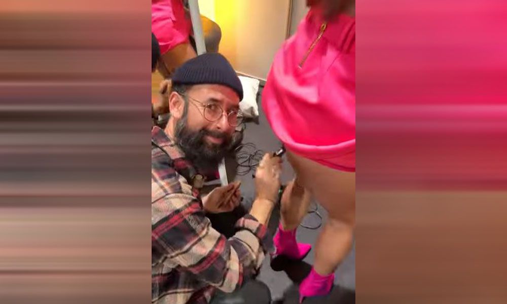 Vanessa Mai lässt sich die Oberschenkel aufhübschen.