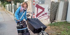 Wienerin (44) fährt mit Lastenrad das Weltall spazieren