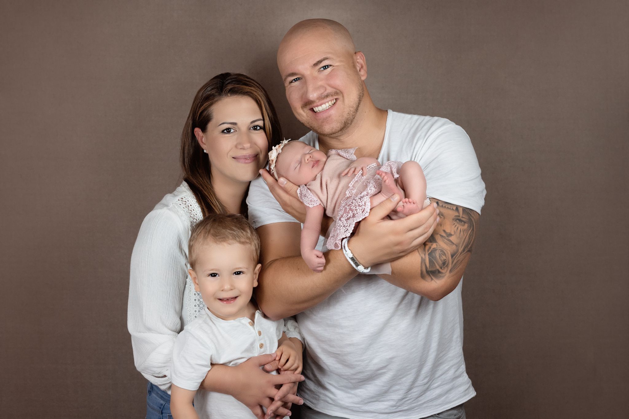 Michelle (35), Tobias (2) und Laura (5 Monate) trauern um Marcel (30).