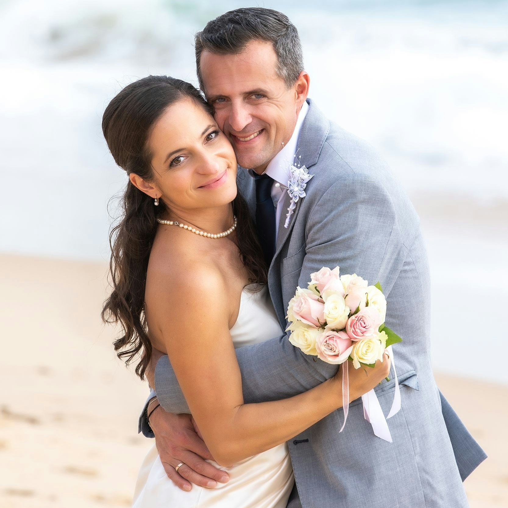 Caroline Athanasiadis hat ihre Georg endlich geheiratet 