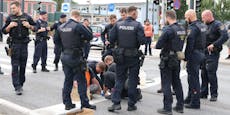 Straße zu nass – Klebe-Aktivisten scheiterten in Graz