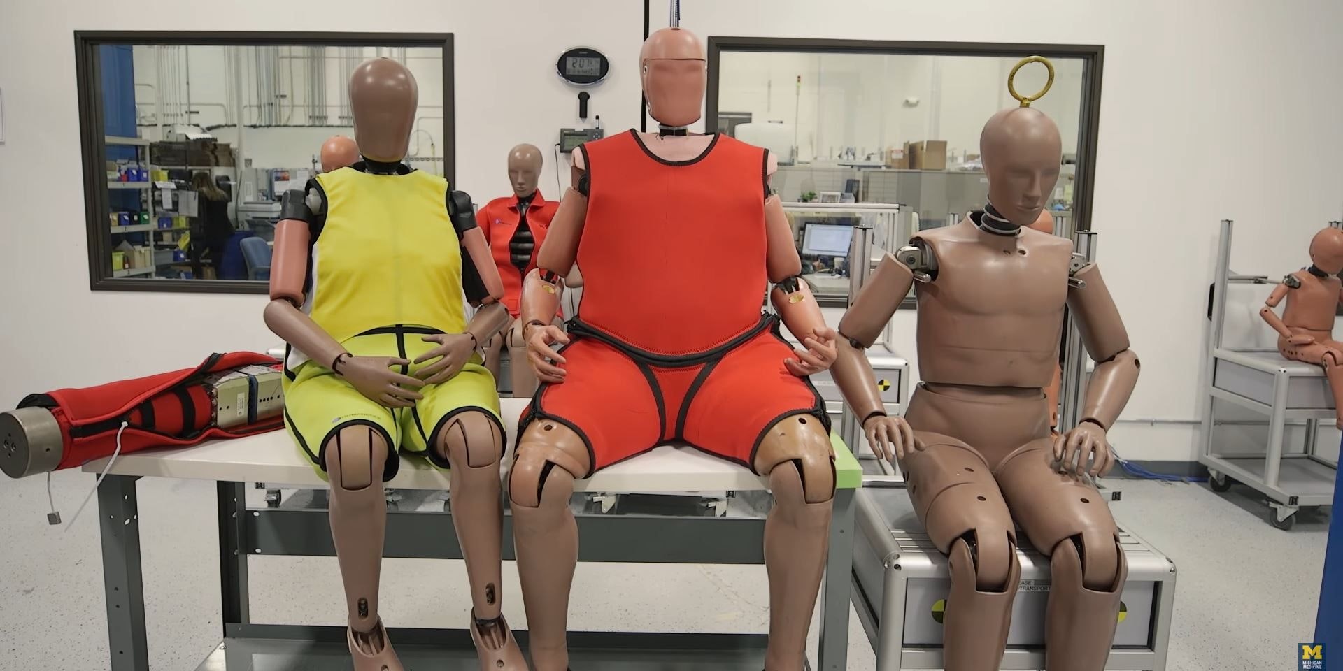 Bei den neuen Crash Test Dummies gibt es mehr Vielfalt.