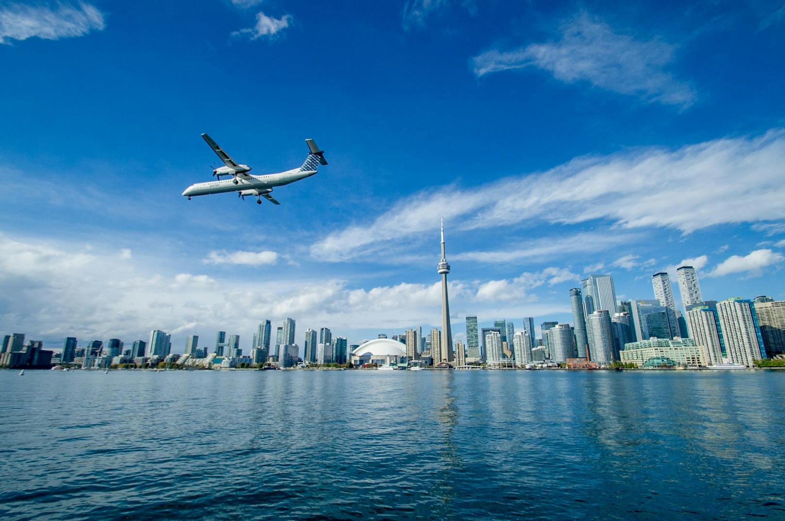 <strong>2. Toronto (Wertung: 82,2/100):</strong> Die bevölkerungsreichste Stadt Kanadas landete auf dem zweiten Platz. Kein Wunder, kam die Metropole doch gut durch die Pandemie und verzeichnet zudem eine&nbsp; rückläufige Kriminalitätsrate.&nbsp;