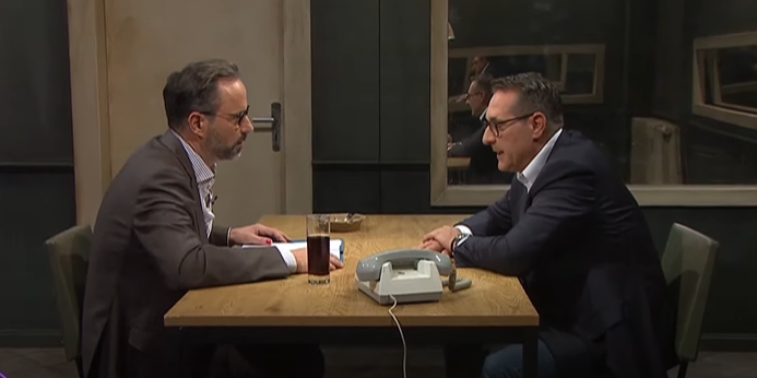 HC Strache war beim Berliner Comedian Kurt Krömer im Interview.