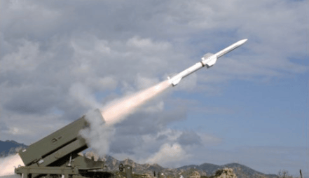 Norwegische Luftabwehrsysteme des Typs Nasams sind in der Ukraine eingetroffen.