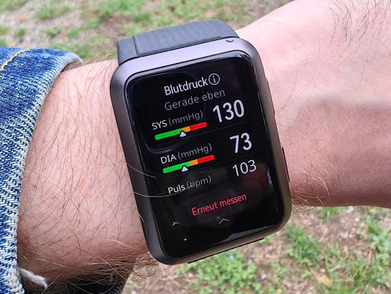 Huawei Watch D im Test – ganz neu ermöglicht die Uhr nun auch eine Blutdruck-Messung.
