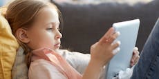 Pandemie: So viel mehr sitzen Kinder vor Bildschirmen
