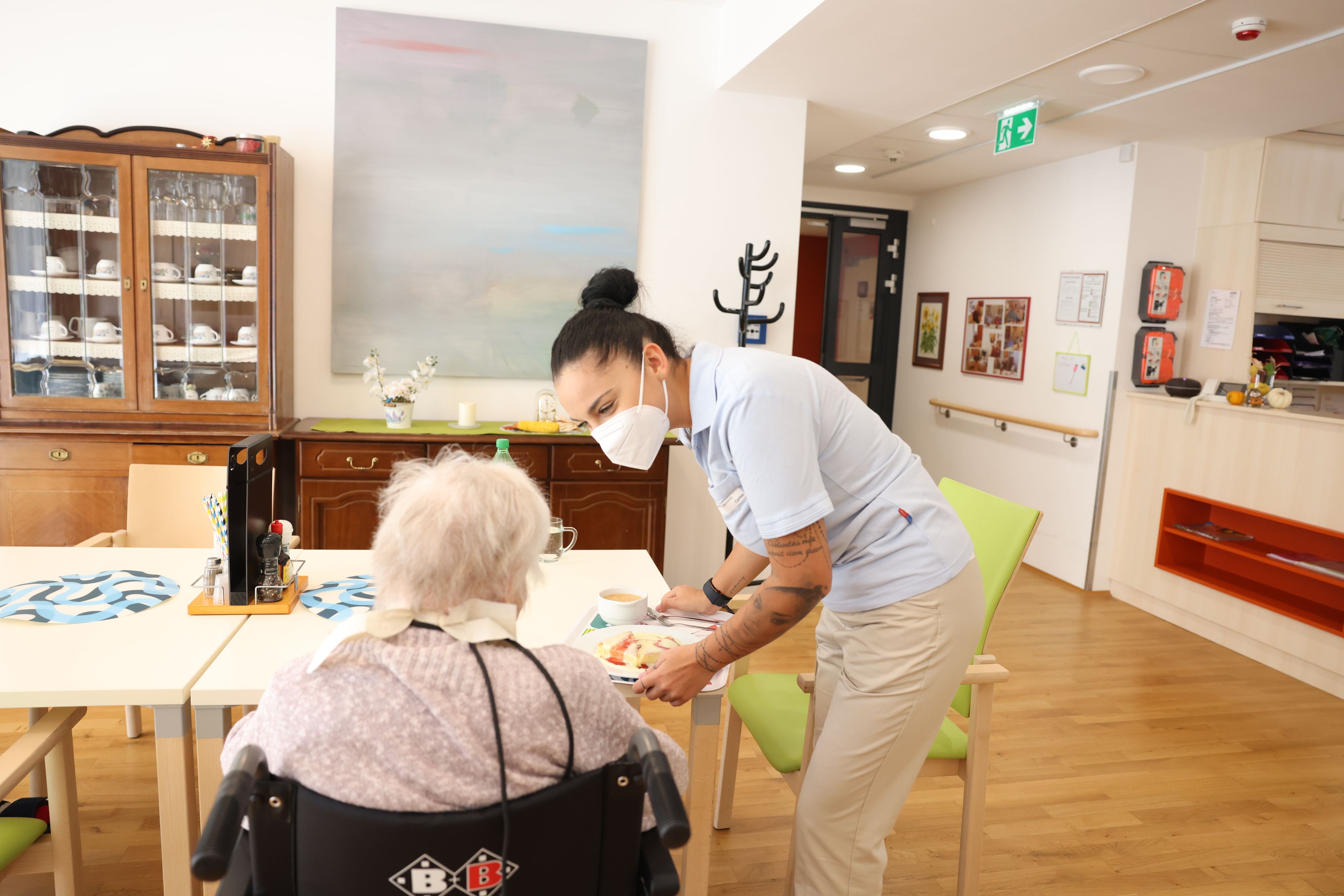 Die Pflegelehre soll ab Herbst 2023 als Ausbildungsversuch möglich sein.