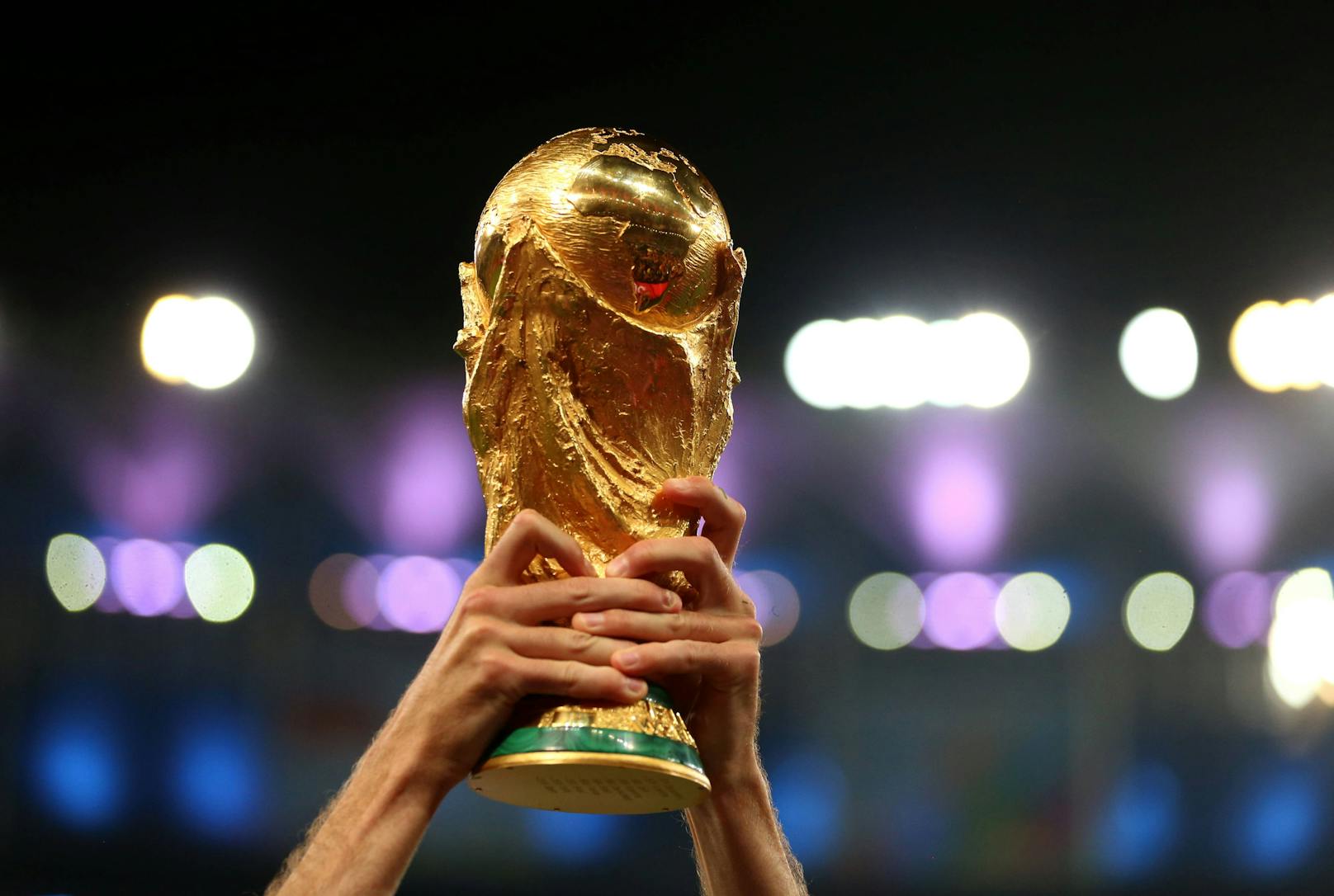 Alle vier Jahre wird der Fußball-Weltmeister gekürt. "Heute" hat die Übersicht über alle Titelträger.
