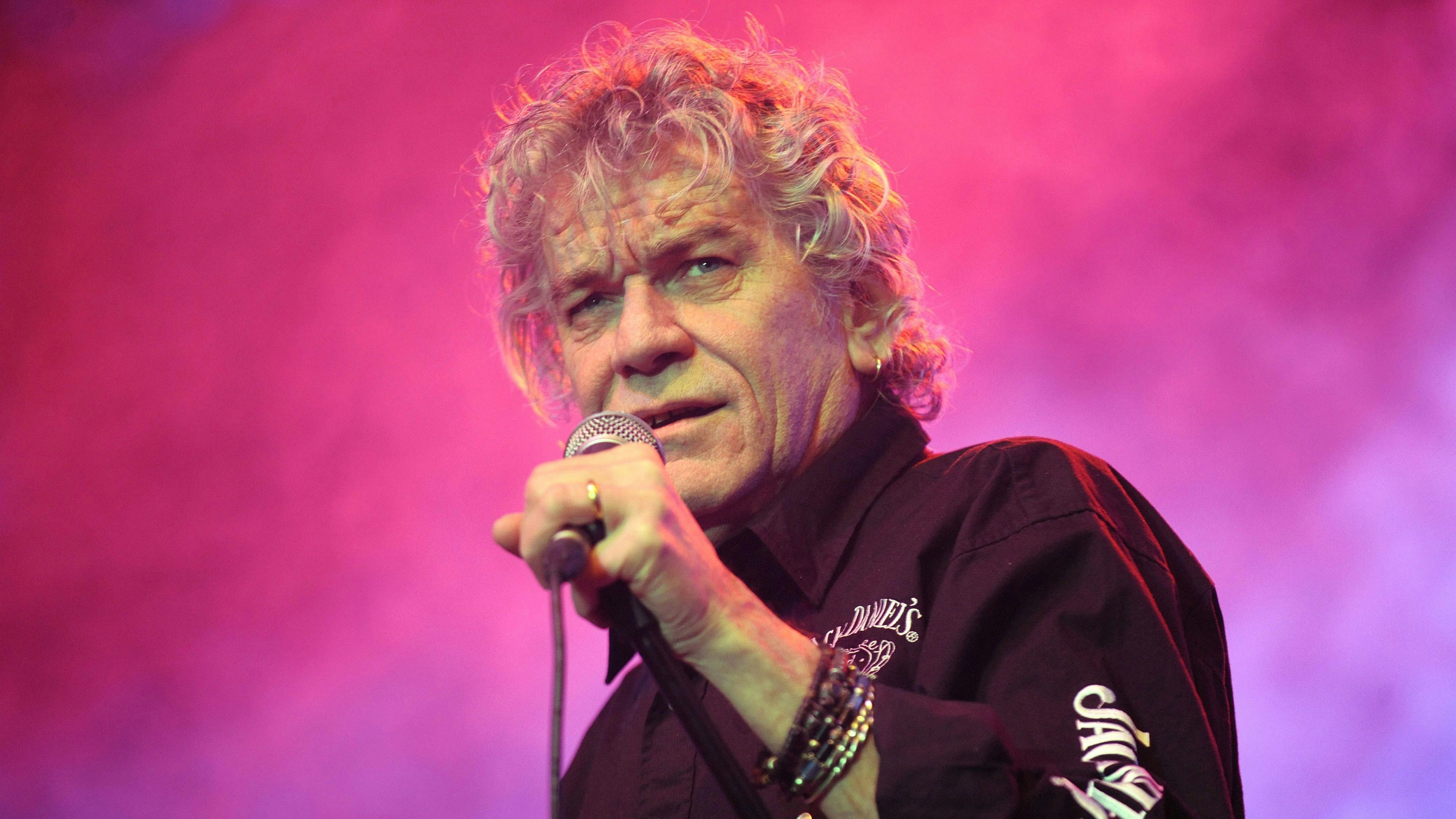 Download von www.picturedesk.com am 09.11.2022 (12:59).  Nazareth: Konzert der im Jahr 1968 gegruendete schottische Hardrock Band um Saenger Dan McCafferty beim Springtime Rock Festival am 21.03.2009 in Hamburg, Color Line Arena. - 20090321_PD3080 - Rechteinfo: Rights Managed (RM)