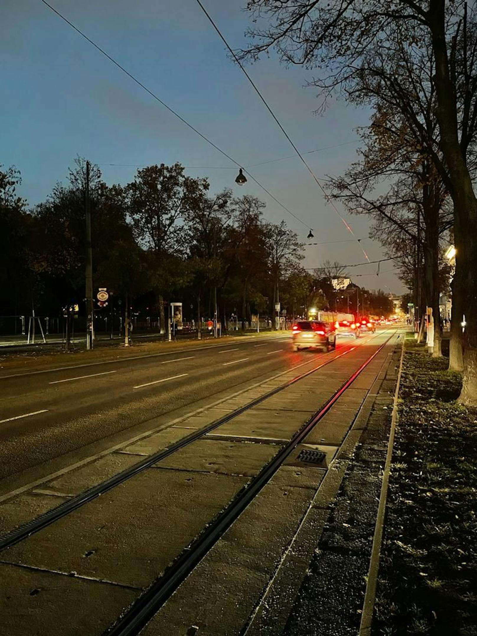 Ein Stromausfall sorgte am Mittwoch für düstere Stimmung auf der Wiener Ringstraße.