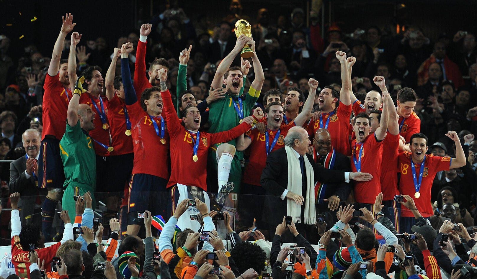 <strong>2010 – Spanien:</strong> Der erste WM-Titel für die Iberer