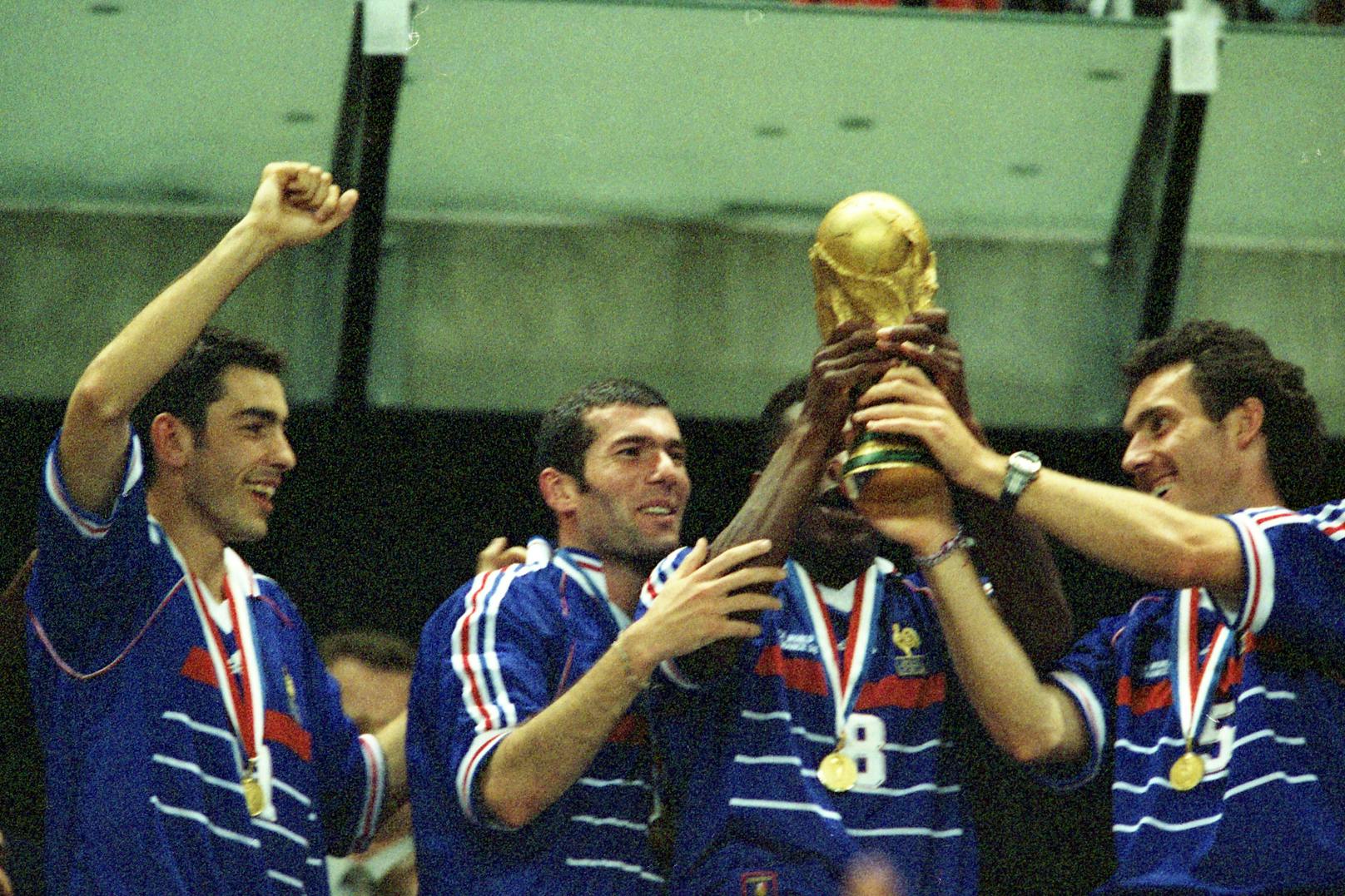 <strong>1998 – Frankreich:</strong> Der erste Triumph von "Les Bleus" bei der WM im eigenen Land