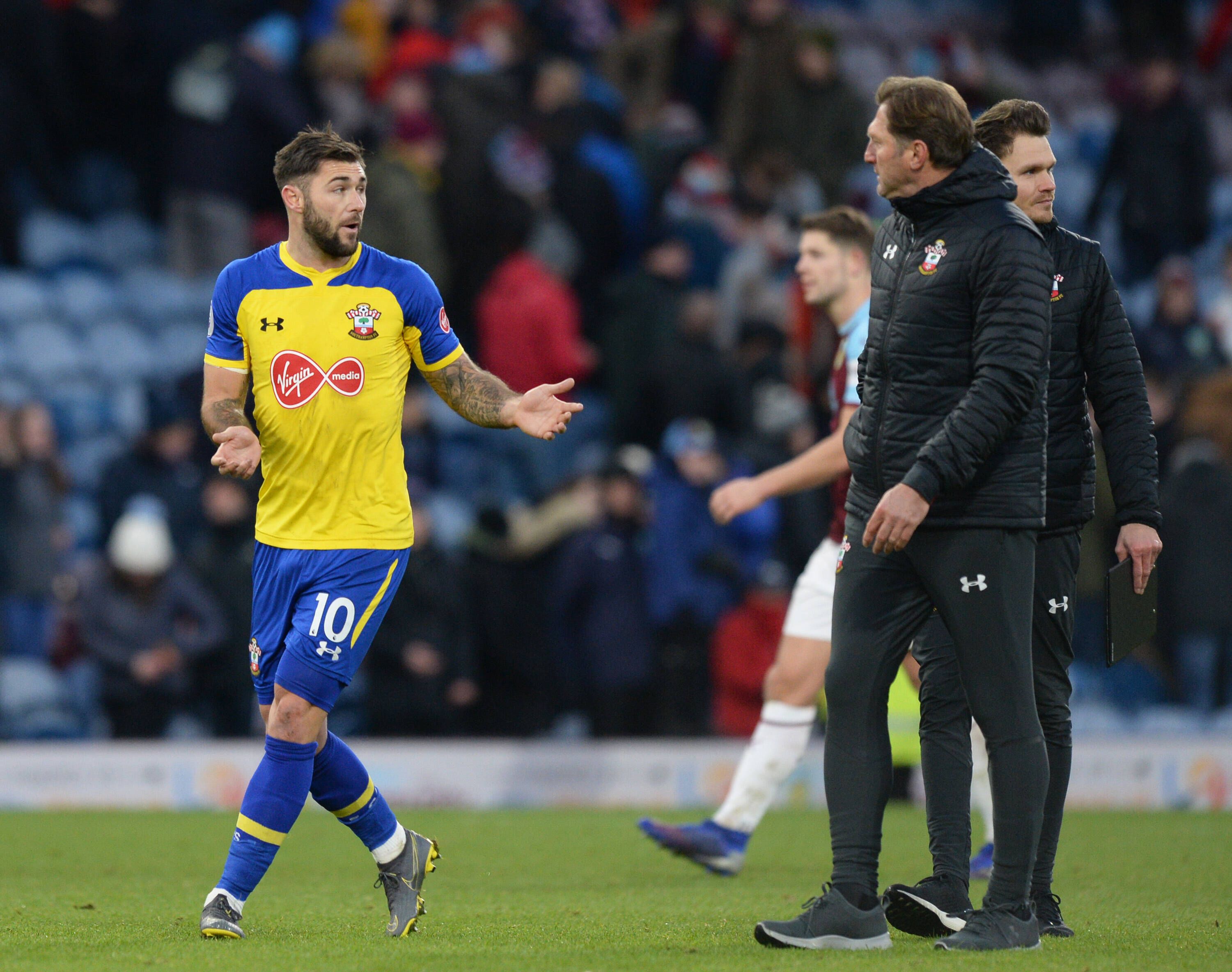 Charlie Austin und Ralph Hasenhüttl - nicht immer einer Meinung.
