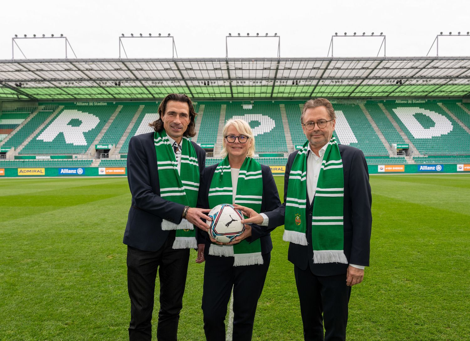 Die neue Rapid-Führungsriege: Michael Hatz, Edeltraud Hanappi-Egger und der designierte Rapid-Präsident Alexander Wrabetz. 