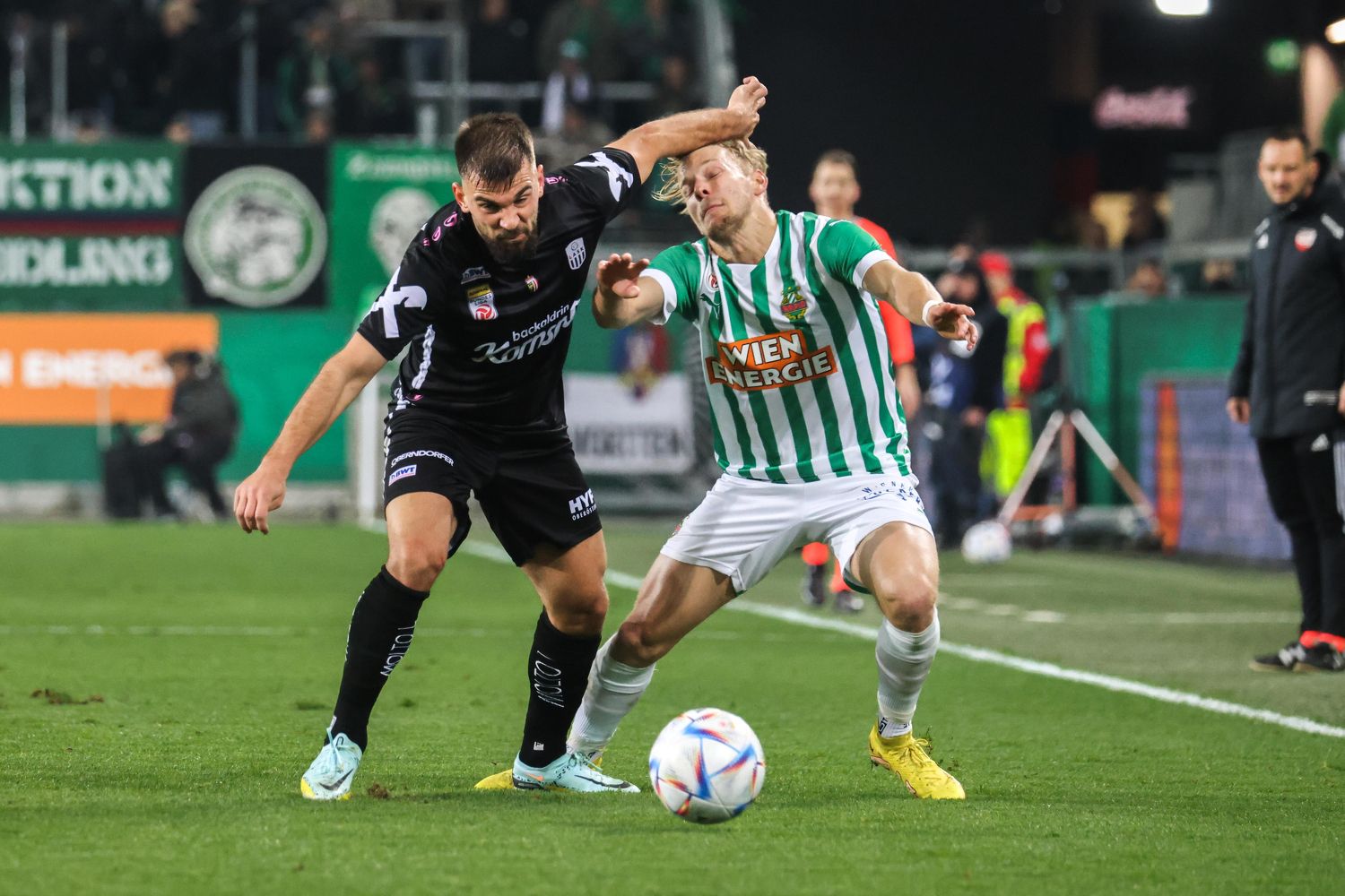 Marco Grüll ist Rapids Teuerster, verliert aber auch an Marktwert.