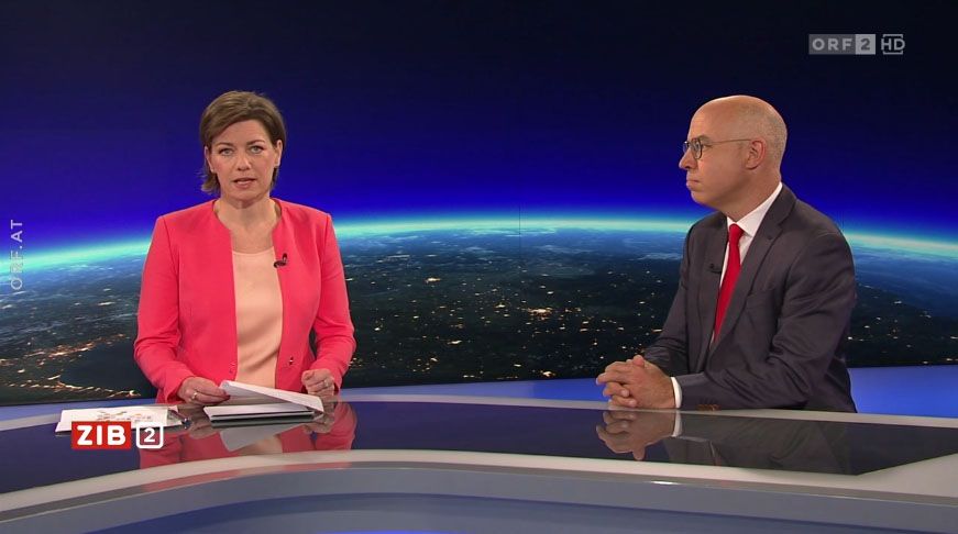 WIFO-Direktor Gabriel Felbermayr in der ZIB2 bei Marie-Claire Zimmermann am 11. November 2022.