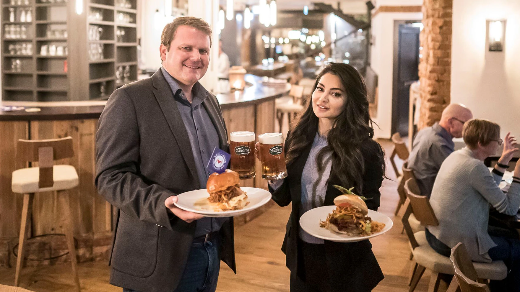 Paul und Anna Bier und Burger