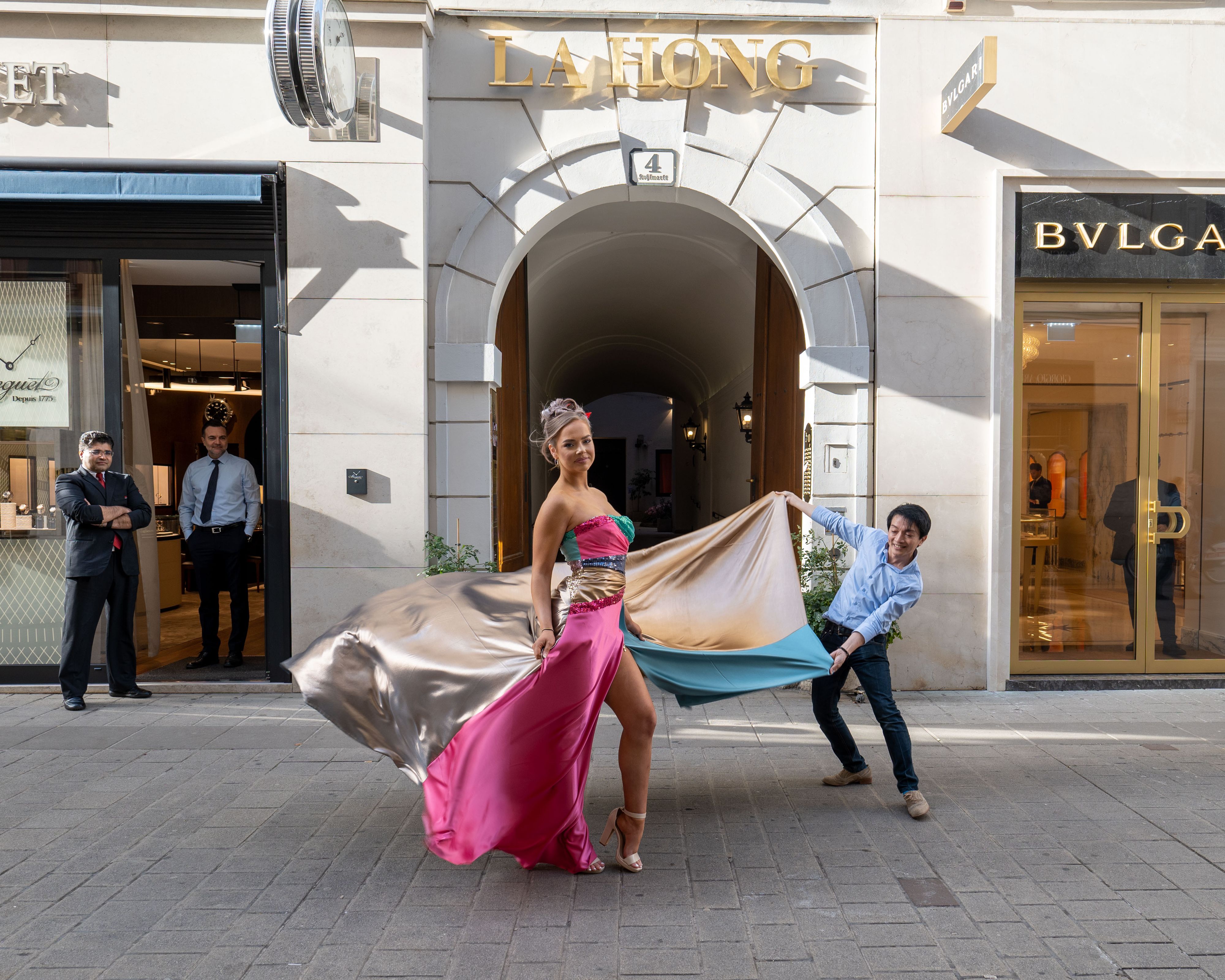 Katharina Prager mit Designer La Hong 