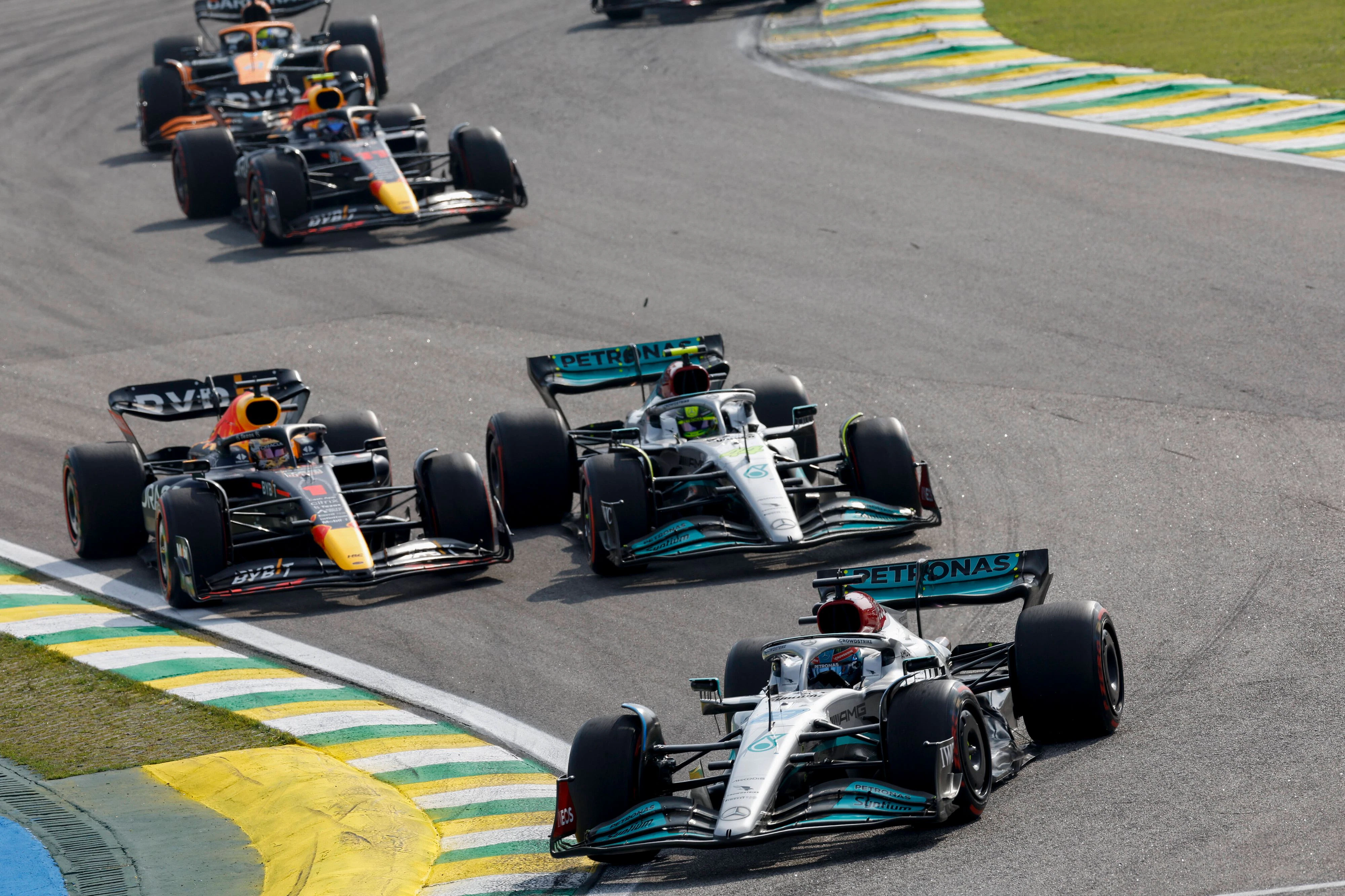 Brasilien-Doppelsieg von Mercedes.