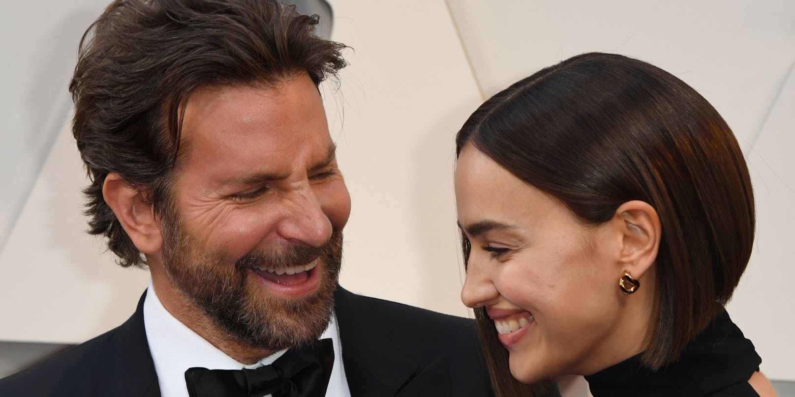 Hollywoodstar Bradley Cooper ist wieder mit seiner Ex-Freundin zusammen. 
