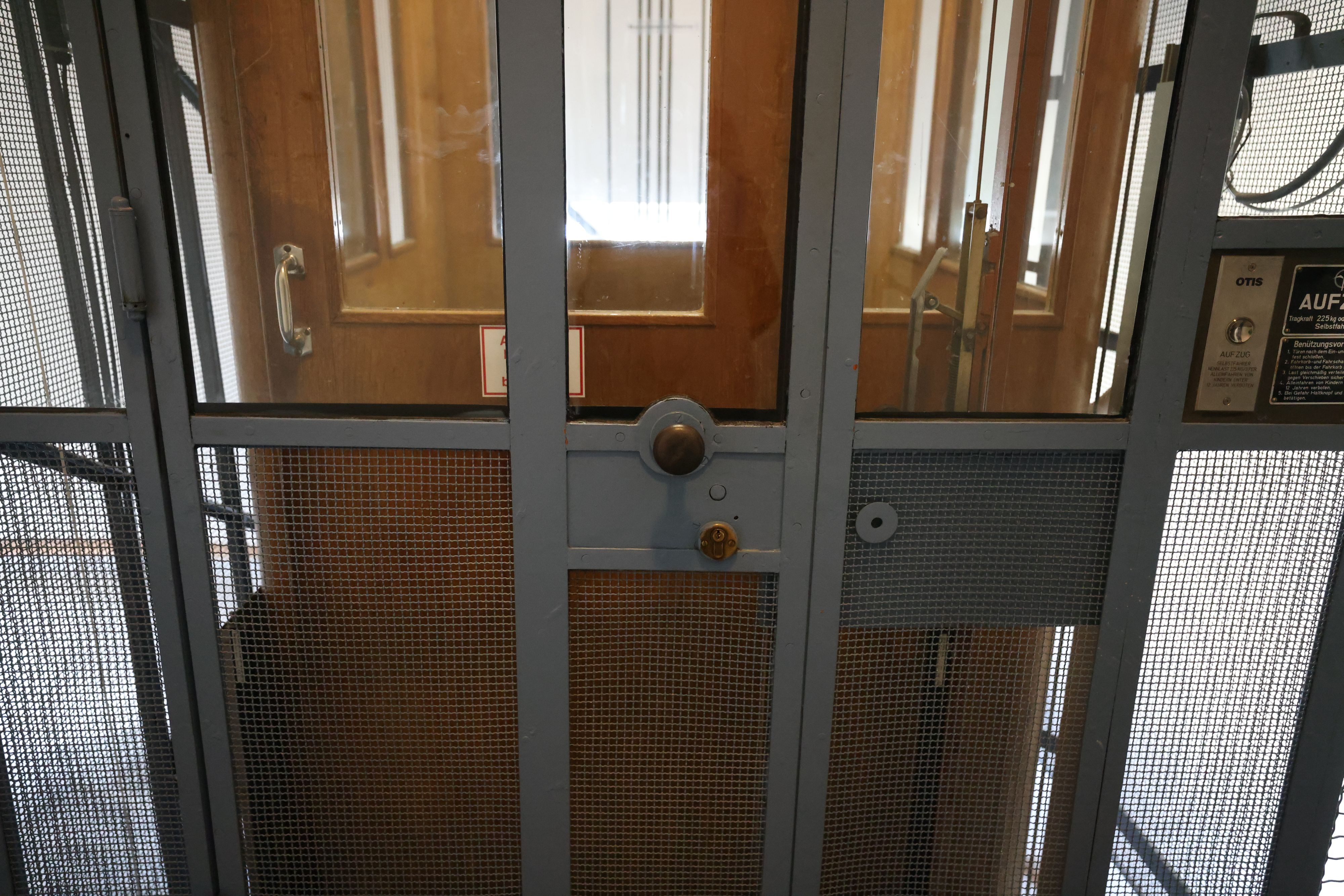 Vermieter, die unzulässige Kosten auf ihre Mieter abwälzen, die den Mietzins nachträglich erhöhen oder die keine Nachweise für angebliche Kosten vorlegen können - das ist das täglich Brot der Mietervereinigung.