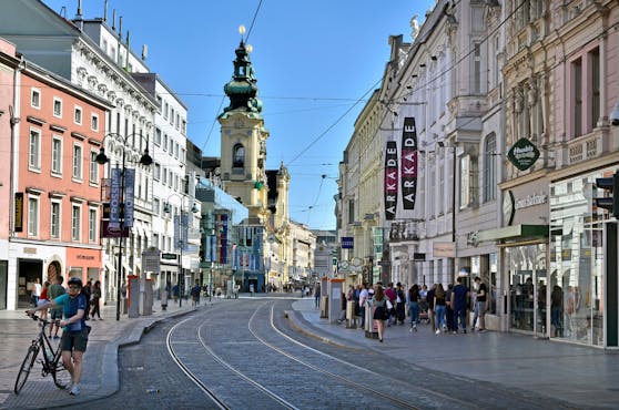 Die Linzer Landstraße, Geschäftsstraße im Stadtteil Innenstadt von Linz. (Archivfoto)